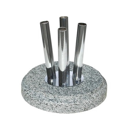 pied porte-drapeau en bois robuste