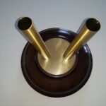 pied drapeau en inox brossé haut de gamme