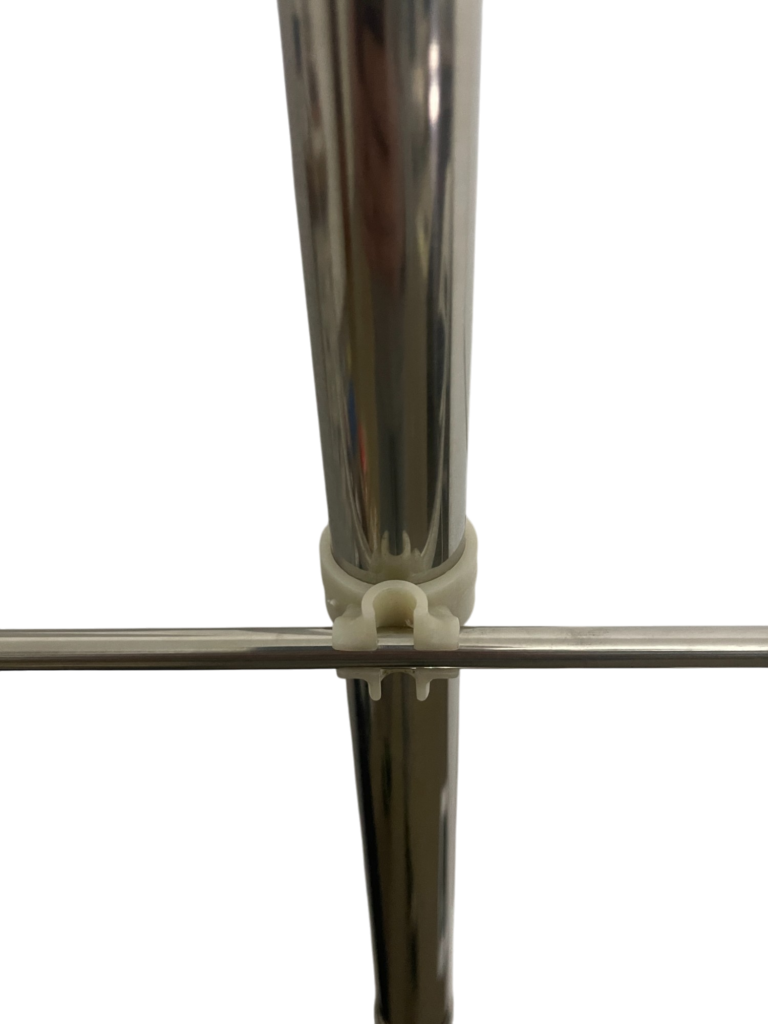 Épandeur pour drapeau