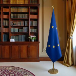 drapeau UE sur hampe