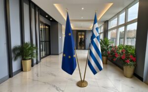 drapeau Grèce et UE sur pied