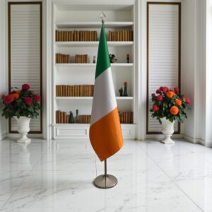 Pavillon Irlande sur socle en marbre haut de gamme
