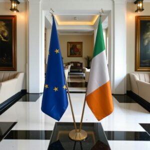 drapeau Irlande avec mat