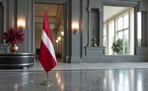 drapeau Lettonie avec pied