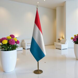 drapeau Luxembourg avec mat