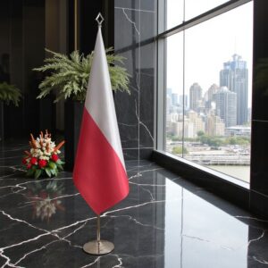 drapeau Pologne avec pied