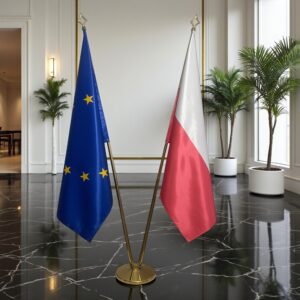 Drapeau Pologne sur socle en marbre stable