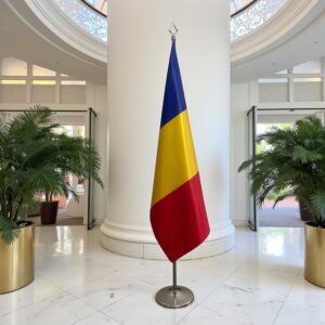 Drapeau Roumanie pour socle en inox stable