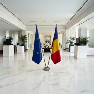 Pavillon Roumanie pour socle en inox moderne