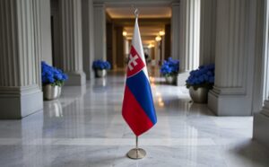 drapeau Slovaquie avec socle