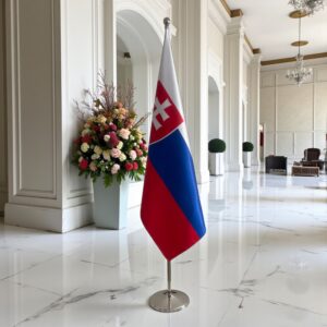 drapeau Slovaquie avec pied