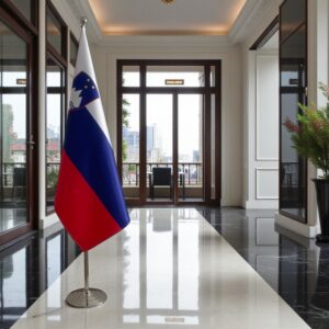 Pavillon slovenie avec socle en marbre de prestige