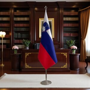 base drapeau Slovenie avec socle en acier brossé élégant
