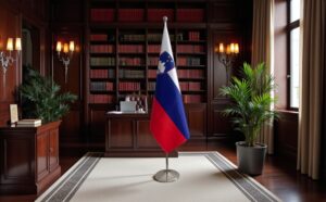 base drapeau Slovenie avec socle en inox brossé classique