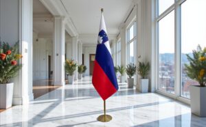 Drapeau Slovenie et socle en marbre élégant