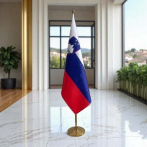 Pavillon Slovenie avec socle en inox représentatif