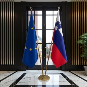 Bannière Slovenie avec socle en bois stable