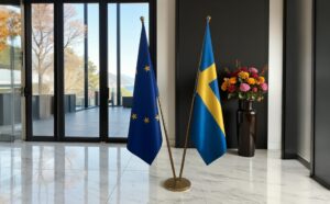 Bannière Suède sur socle en marbre institutionnel