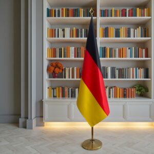 drapeau allemand sur hampe