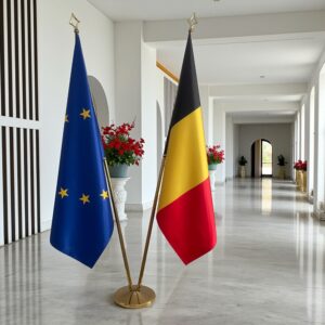 drapeau belge sur socle