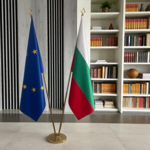 drapeau bulgarie avec mât