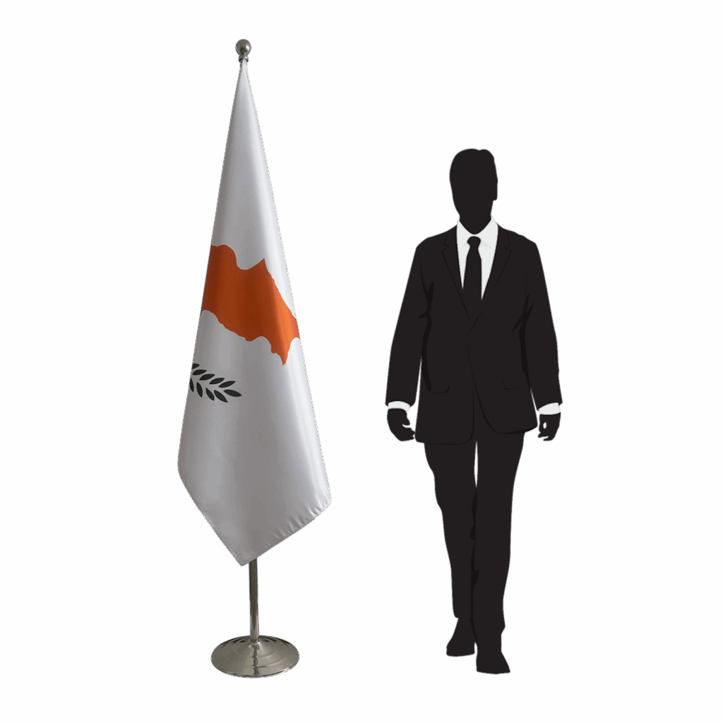 drapeau chypre sur pied