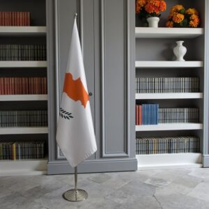 drapeau Chypre sur pied