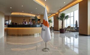 Drapeau Chypre pour socle en marbre officiel