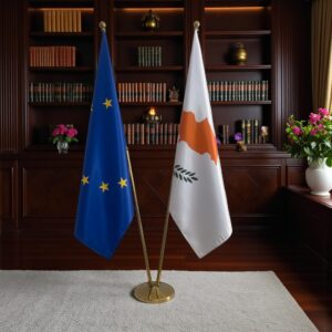 Drapeau Chypre pour socle en marbre stable