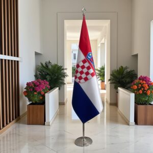 pied socle drapeau Croatie sur Croatie sur socle en acier robuste