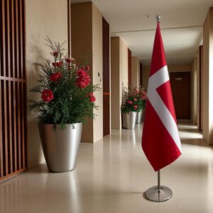 pied socle drapeau Danemark sur Danemark sur socle en inox classique