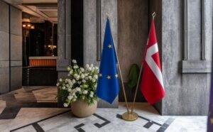 drapeau Danemark et l'UE