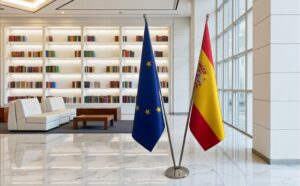 Pavillon espagne et socle en marbre raffiné