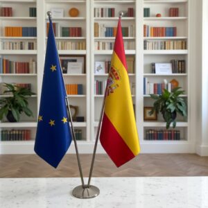 Drapeau espagne et socle en bois haut de gamme