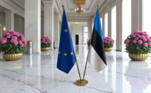 Drapeau estonie sur socle en bois haut de gamme