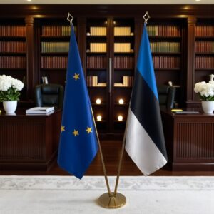 Bannière estonie sur socle en marbre de cérémonie