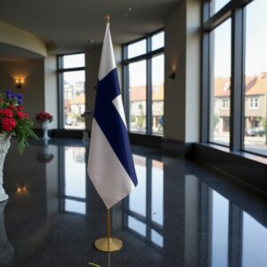 Drapeau Finlande sur socle en marbre stable