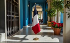 drapeau france avec hampe