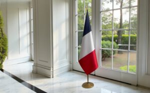 Bannière france avec socle en marbre classique