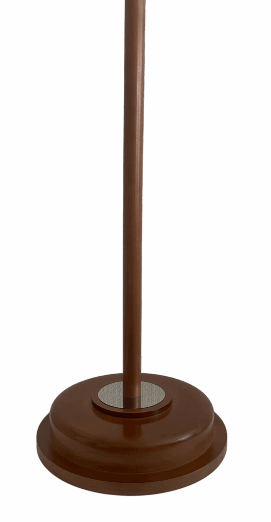 base pied drapeau bois moderne