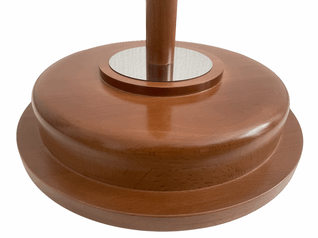 base pied drapeau bois classique