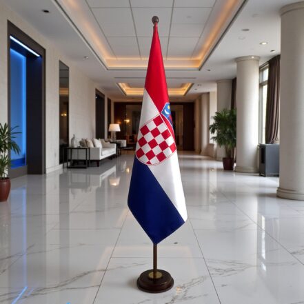 socle drapeau croatie en bois laqué lourd