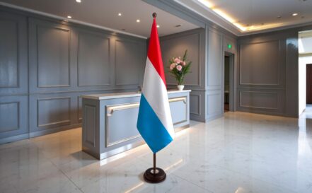 socle drapeau luxembourg