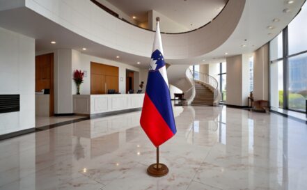 pied socle drapeau slovenie slovenie antidérapant