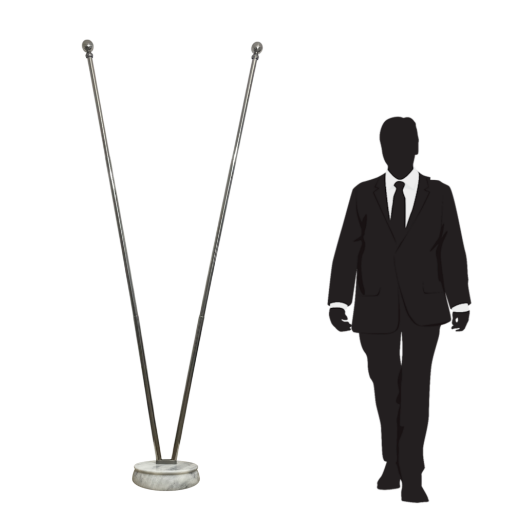 support socle drapeau en bois verni